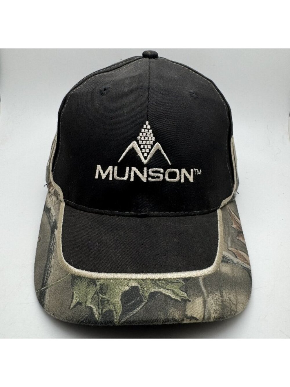 Daystone Munson Baseball Cap Hat Black Camo Adjustable Embroidered Outdoor Hunt